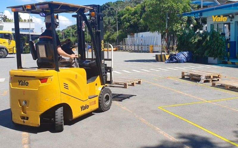 hoc-lai-xe-nang-o-bien-hoa-dong-nai