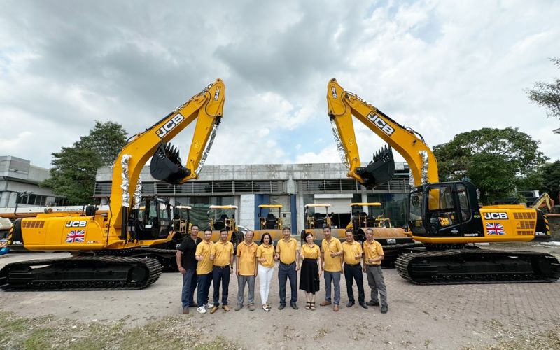 Học bằng lái máy xúc