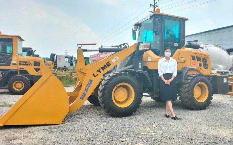 Học chứng chỉ lái máy xúc lật