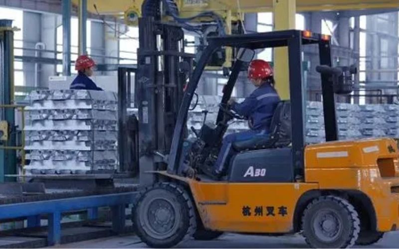 Thực Hành Xe Nâng Học Những Gì? 2 hoc-lai-xe-nang-tai-junopen